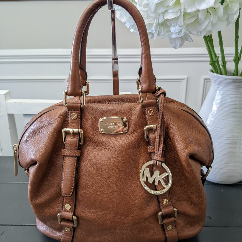 Michael Kors Hamilton Satchel Handbag Purse Classic Lock & Key Tan Gray Pockets